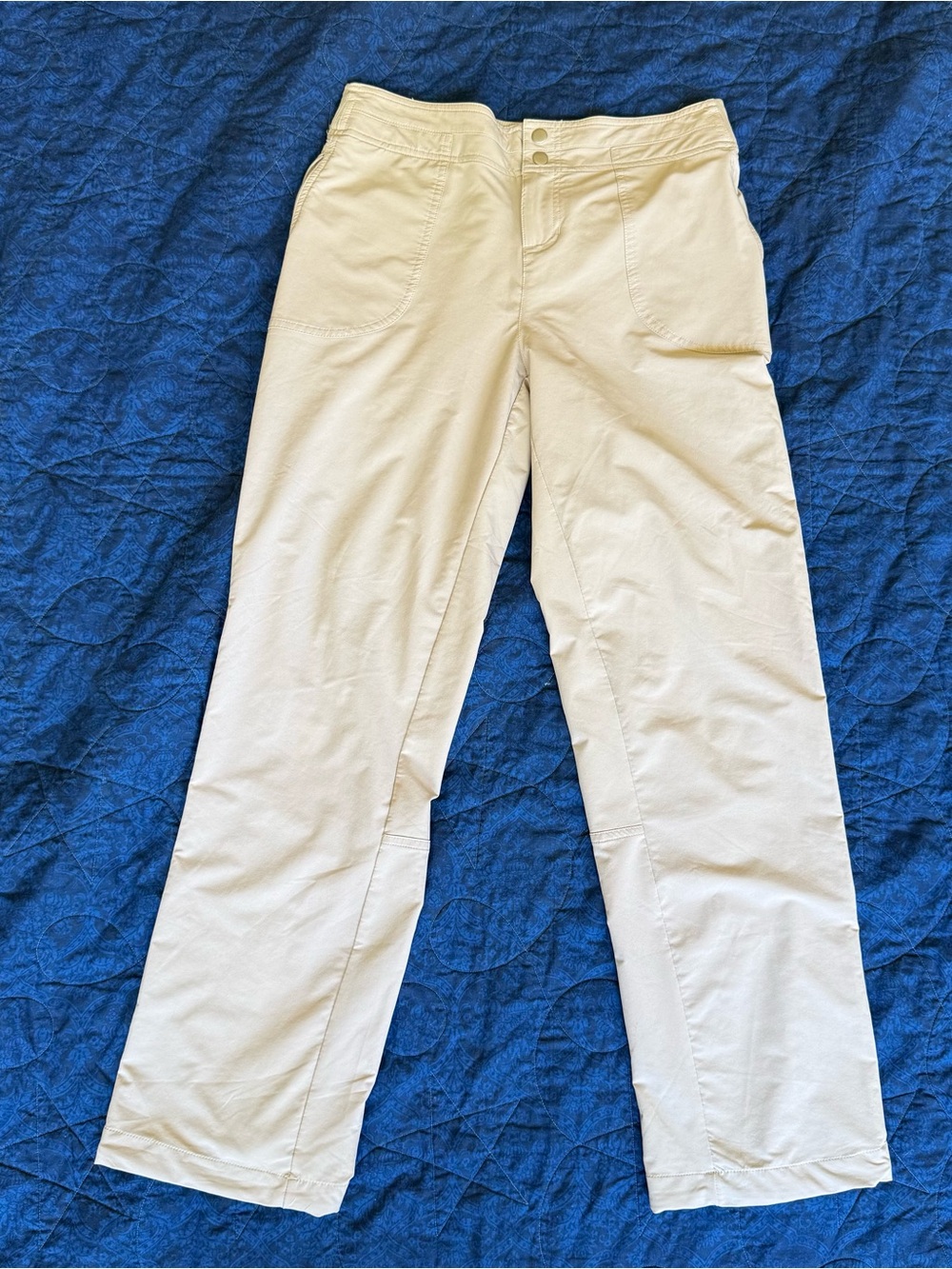 Coolibar Beige Women’s Size 10 Straight-Leg UV UPF 50+ Protective Chinos